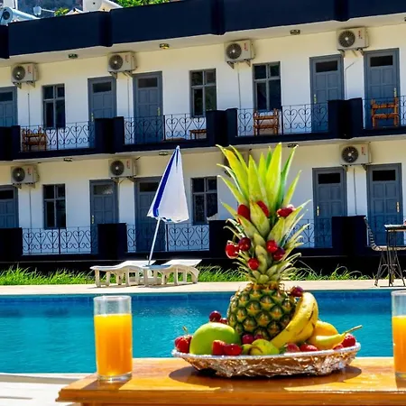 Patara Gate Boutique *